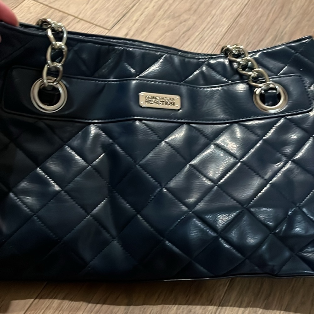 KENNETH COLE REACTION navy blue quilted shoulder bag pure - Picture 2 of 3